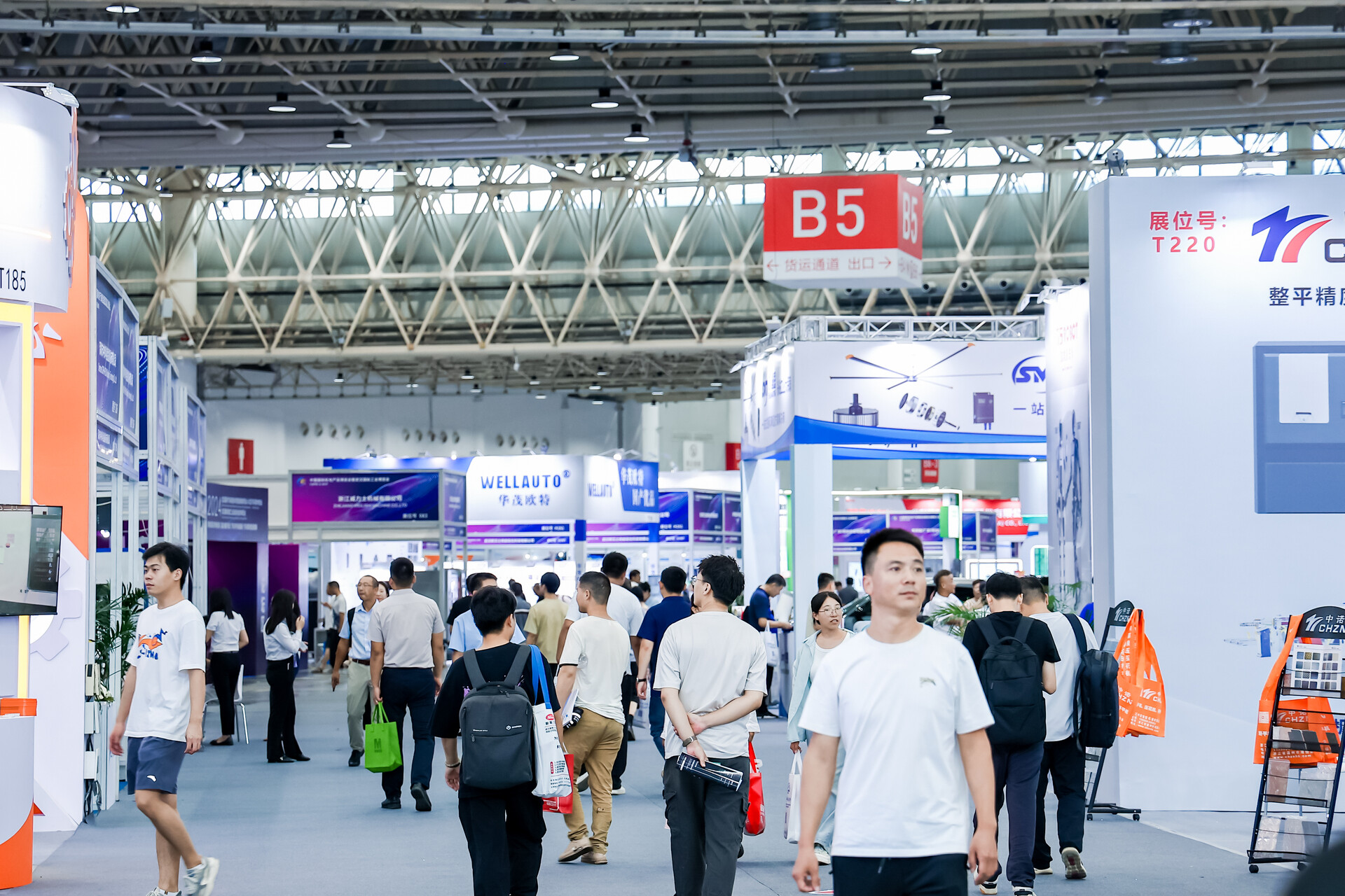 煥新啟航！2025武漢國際工業(yè)博覽會掀起全球制造業(yè)風(fēng)暴
